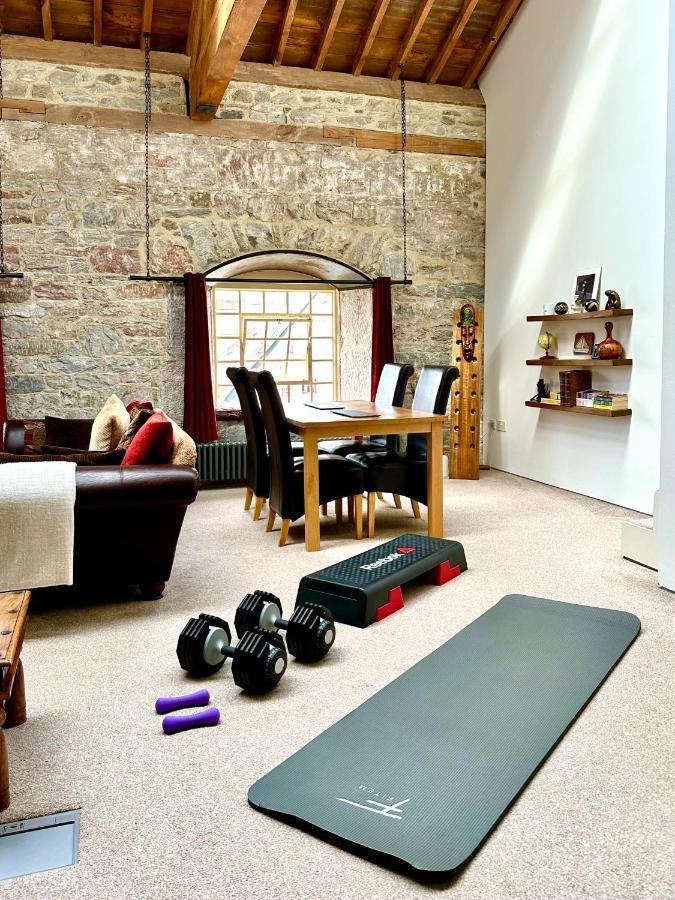 Royal William Yard Apartments - Large And Luxurious With Free Parking พลีมัธ ภายนอก รูปภาพ