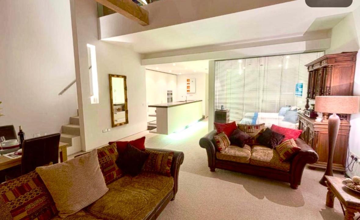 Royal William Yard Apartments - Large And Luxurious With Free Parking พลีมัธ ภายนอก รูปภาพ