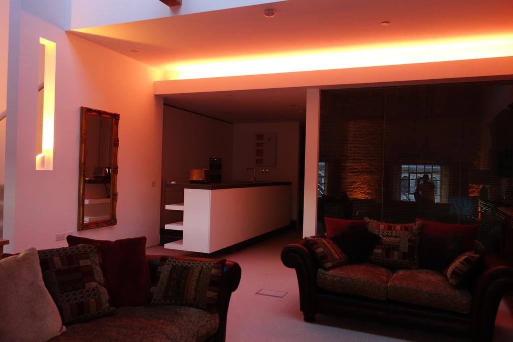 Royal William Yard Apartments - Large And Luxurious With Free Parking พลีมัธ ภายนอก รูปภาพ